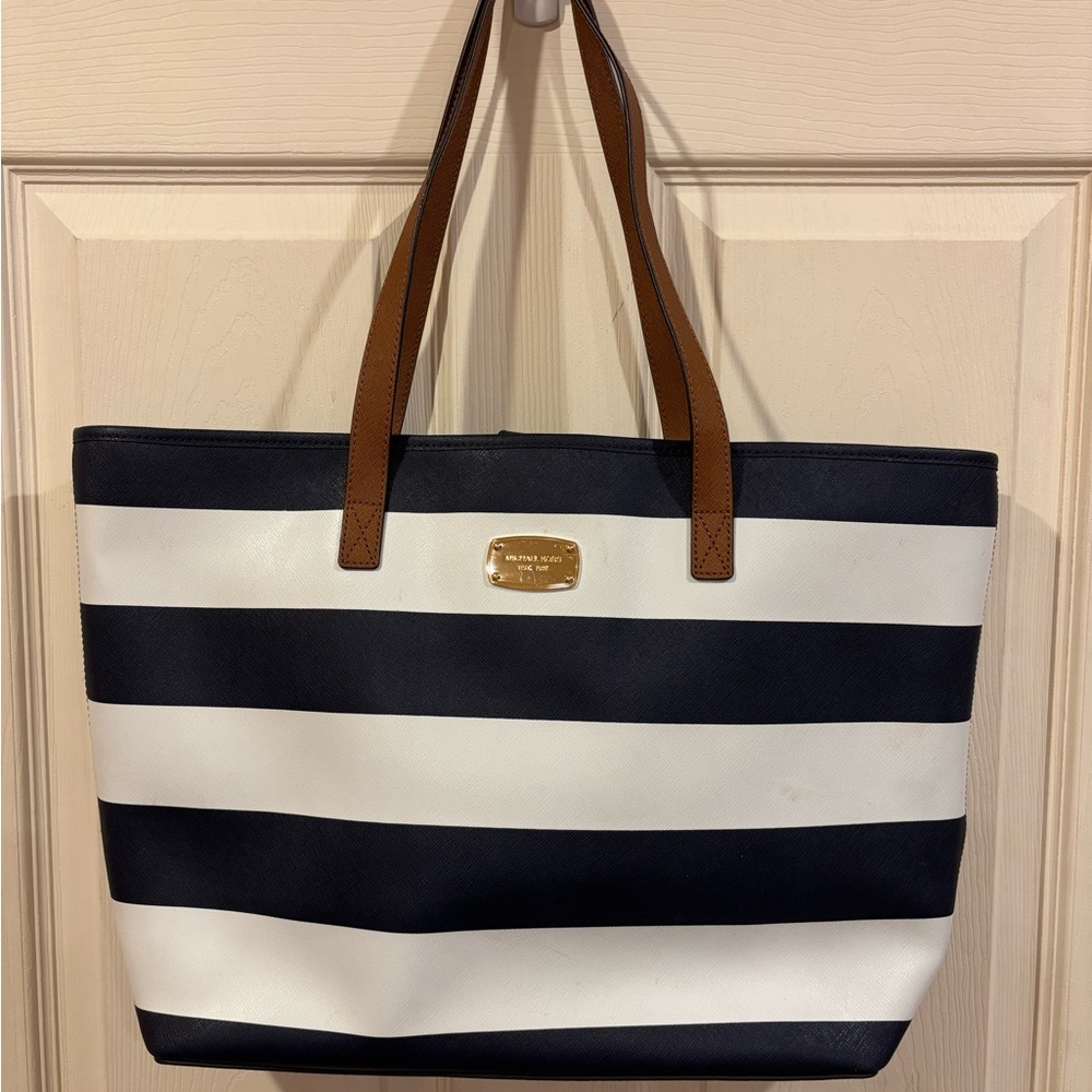 Michael Kors handbag